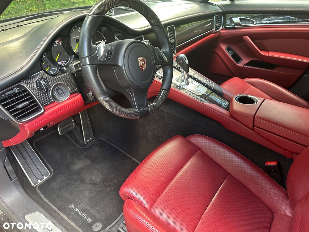 Porsche Panamera - 7
