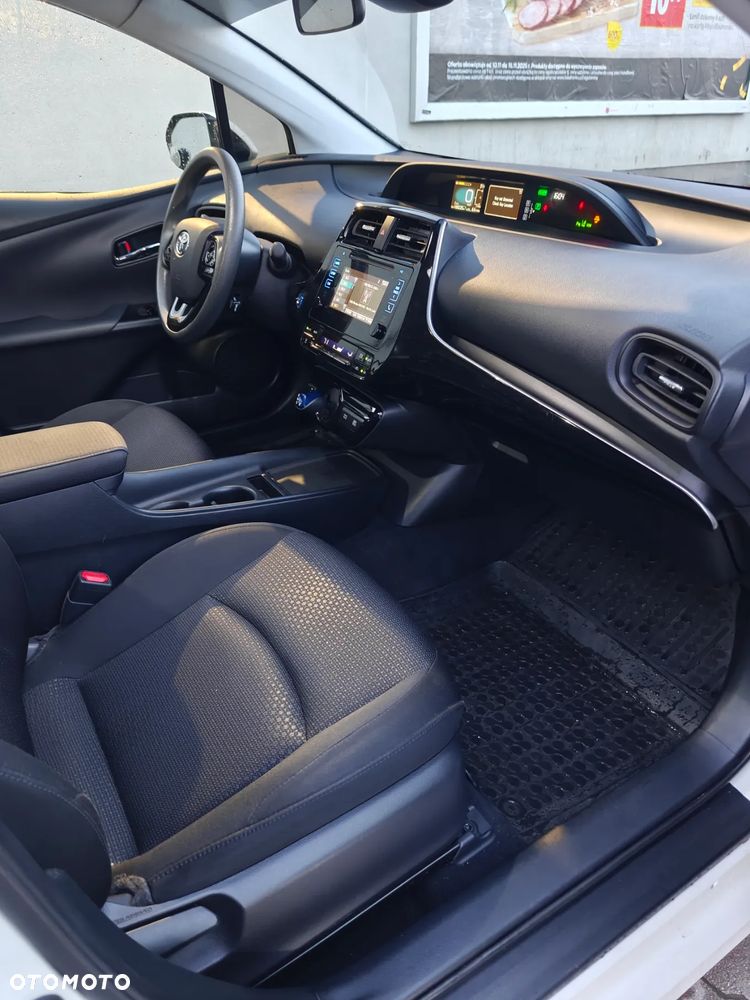 Toyota Prius 1.8 Hybrid Prestige - 14