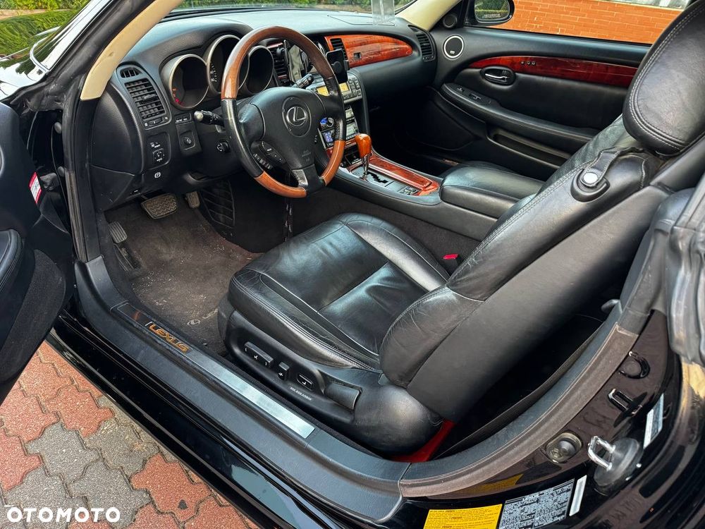 Lexus SC Prestige - 9