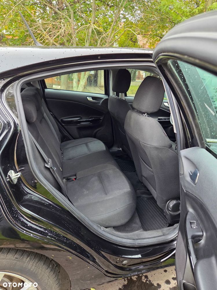 Alfa Romeo Giulietta 1.4 TB MultiAir Distinctive - 25
