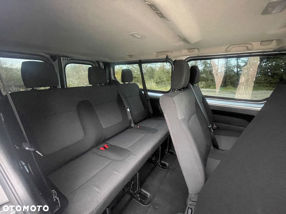 Renault Trafic - 15