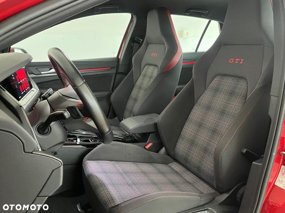 Volkswagen Golf 2.0 TSI OPF DSG GTI - 18