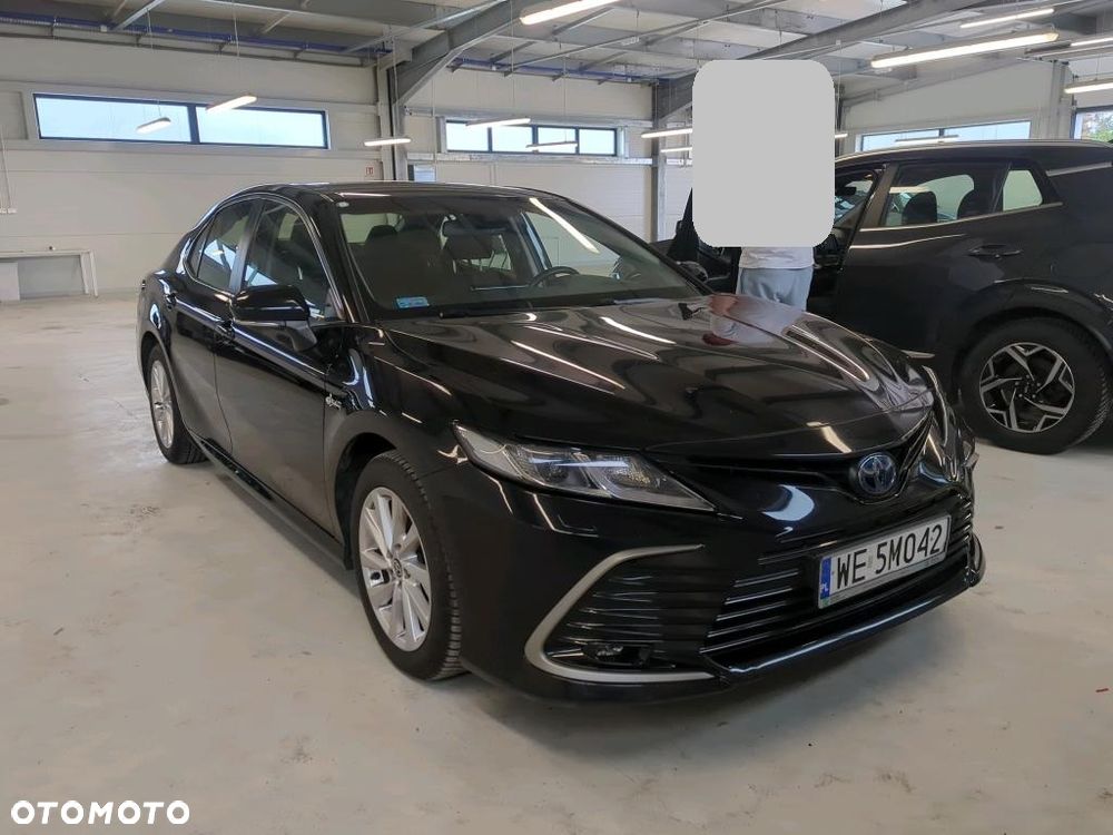 Toyota Camry 2.5 Hybrid Comfort CVT - 2