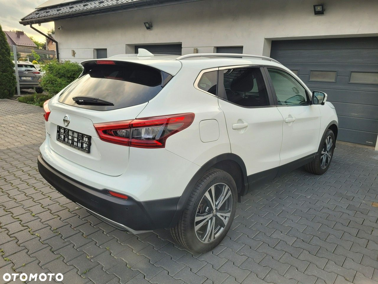 Nissan Qashqai - 8