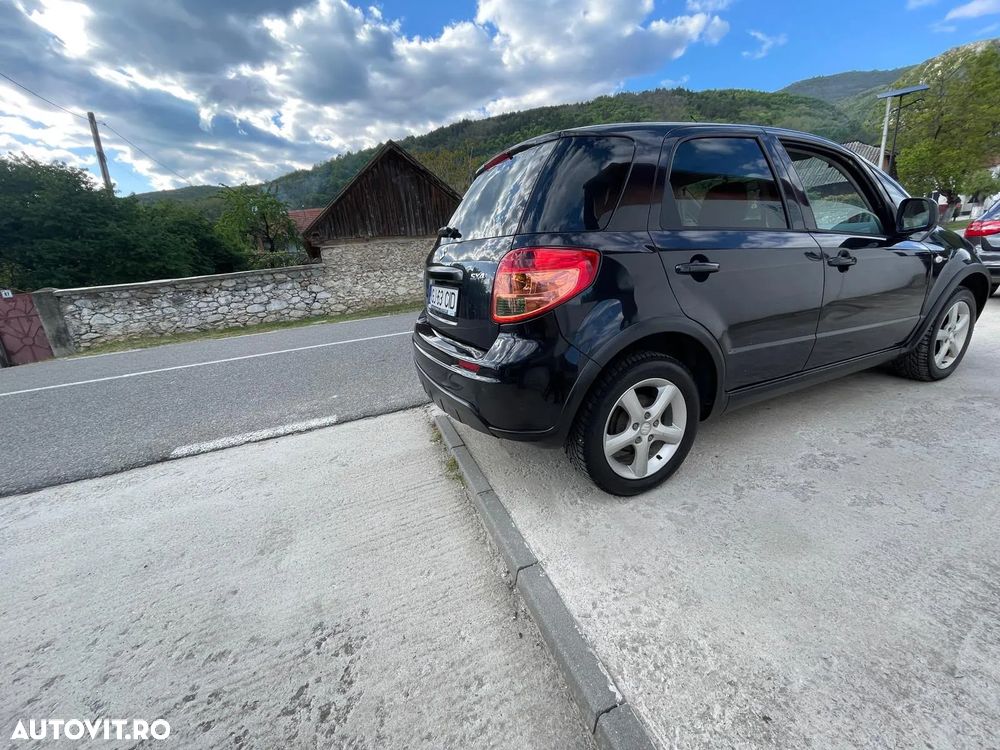 Suzuki SX4 1.5L GS - 3