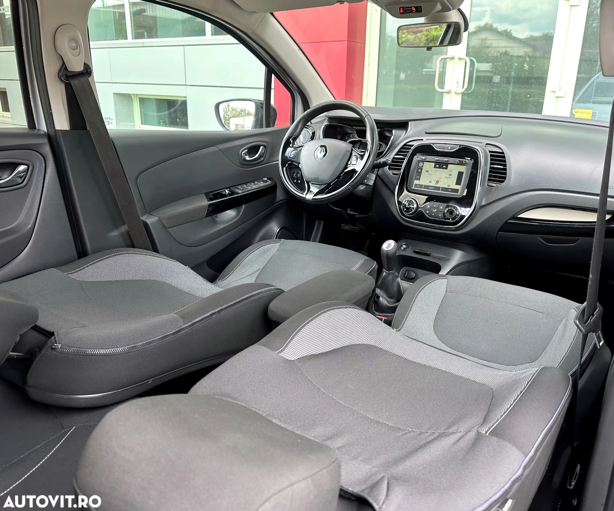 Renault Captur - 3