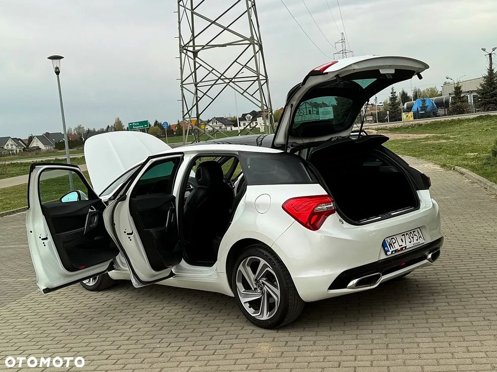 DS Automobiles DS 5 - 40
