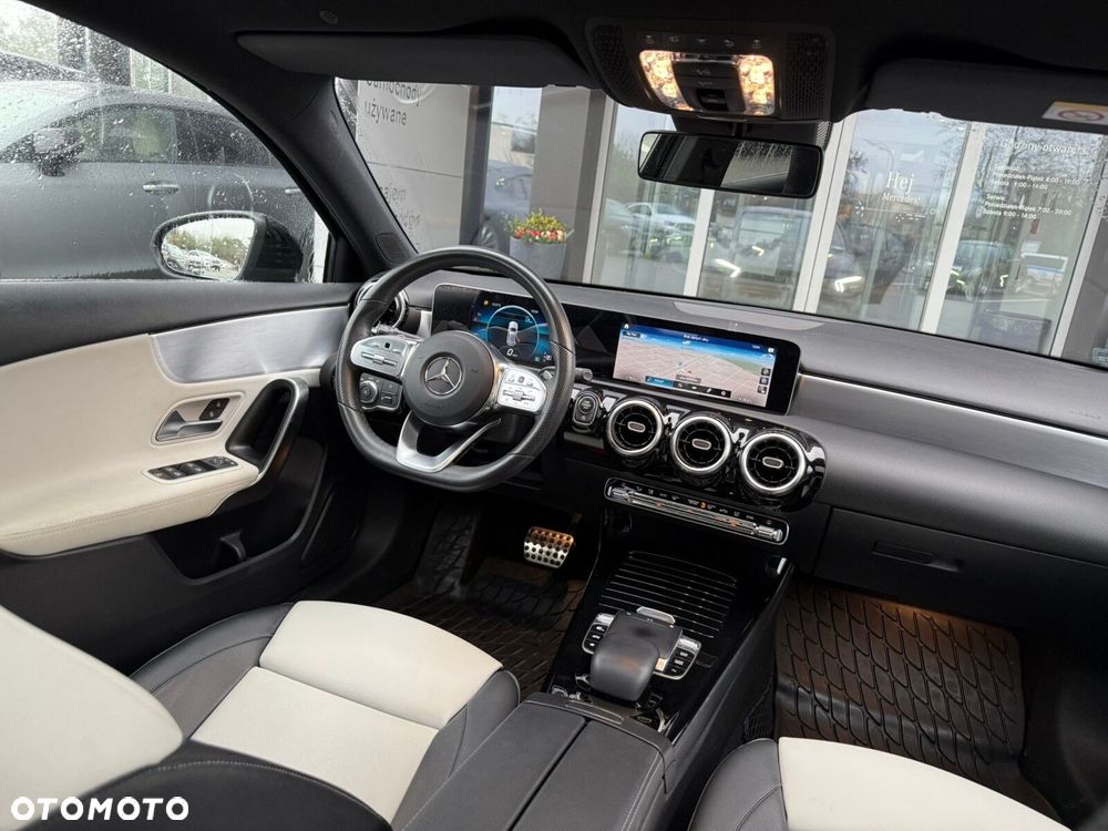 Mercedes-Benz Klasa A 200 AMG Line 7G-DCT - 15