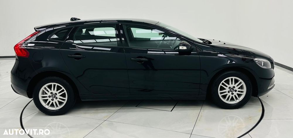 Volvo V40 - 32