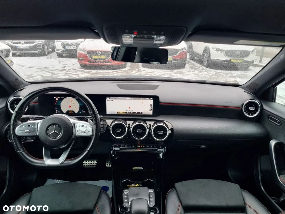 Mercedes-Benz Klasa A 200 d 8G-DCT AMG Line - 16