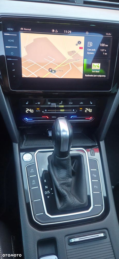 Volkswagen Passat Variant - 24