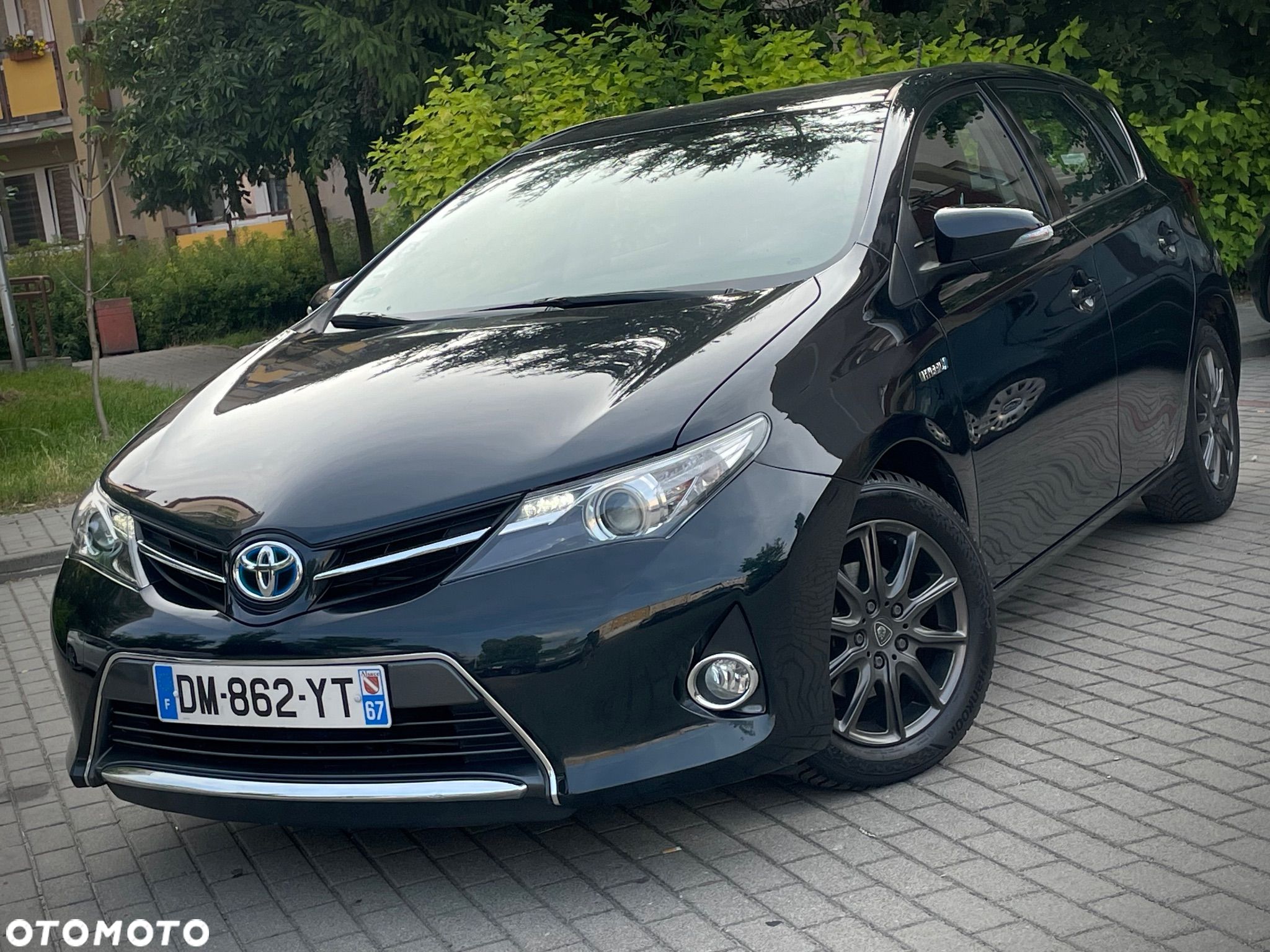 Toyota Auris 1.8 VVT-i Hybrid Automatik Executive - 1