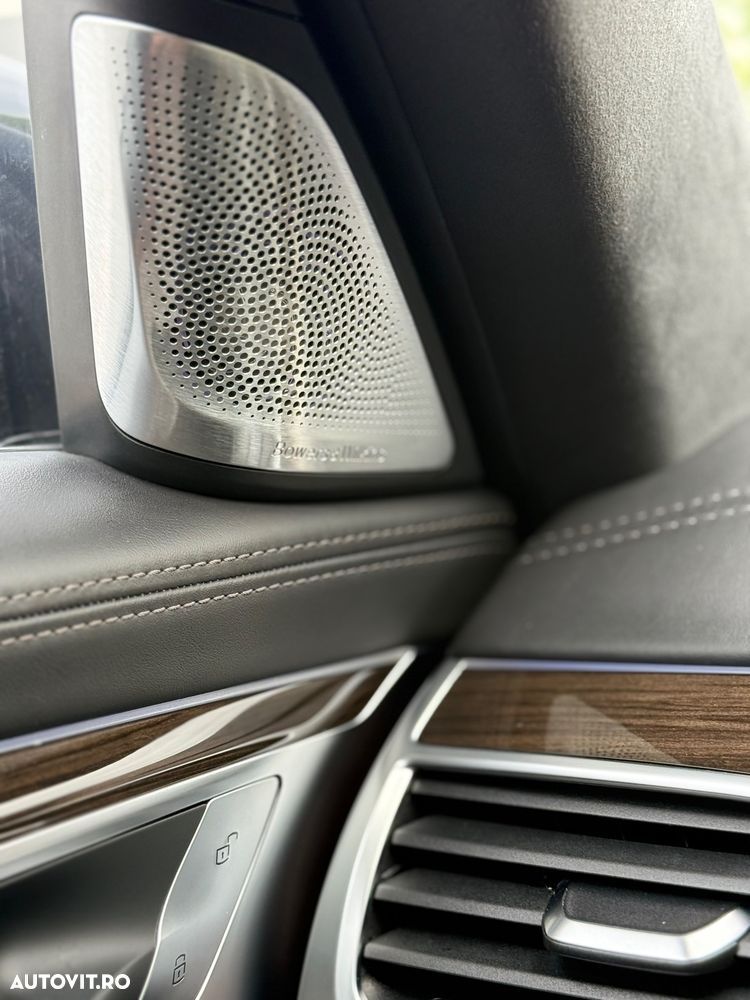 BMW Seria 7 740d xDrive - 20
