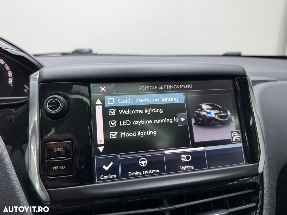 Peugeot 208 1.2 L PureTech Turbo Allure - 16