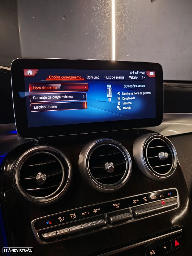 Mercedes-Benz GLC 300 e Coupe 4Matic 9G-TRONIC Edition AMG Line - 29