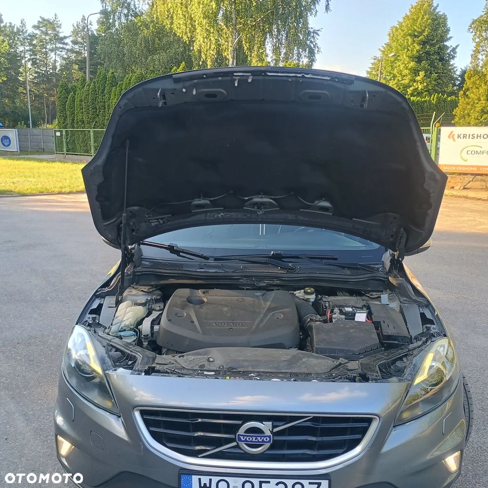 Volvo V40 D2 Drive-E R-Design Kinetic - 21