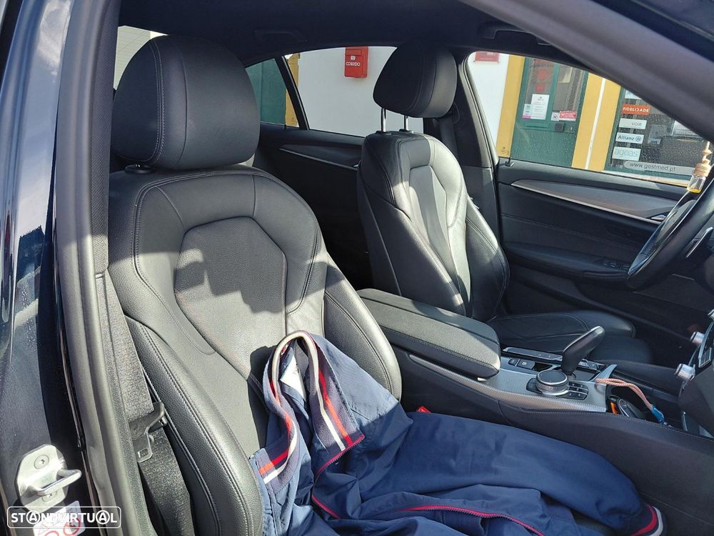 BMW 530 e iPerformance Pack M - 14