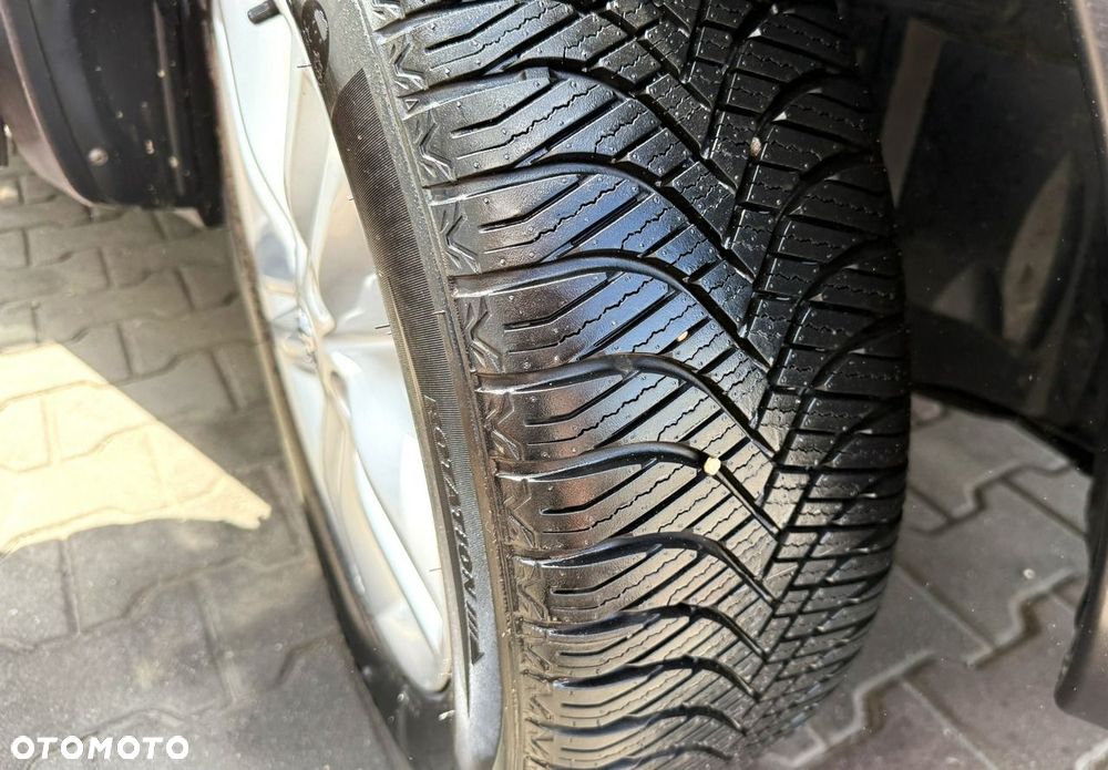 Nissan Qashqai+2 2.0 I-Way - 32