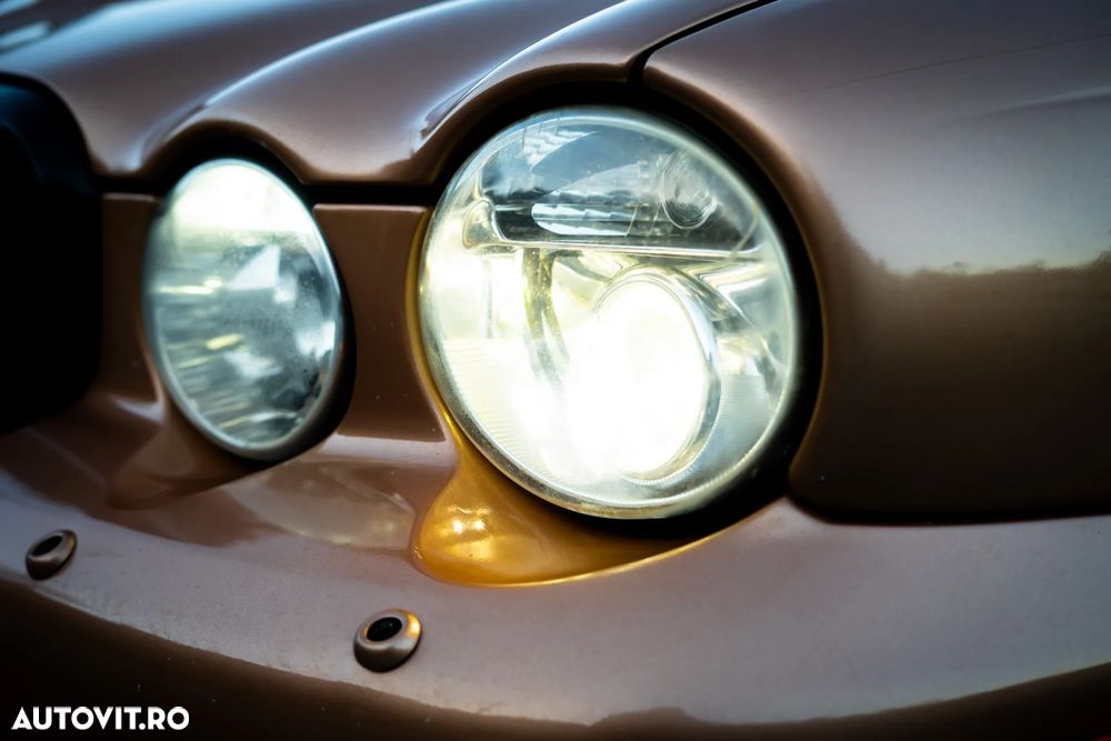 Jaguar XJ XJ8 4.2 V8 Executive Aut - 19