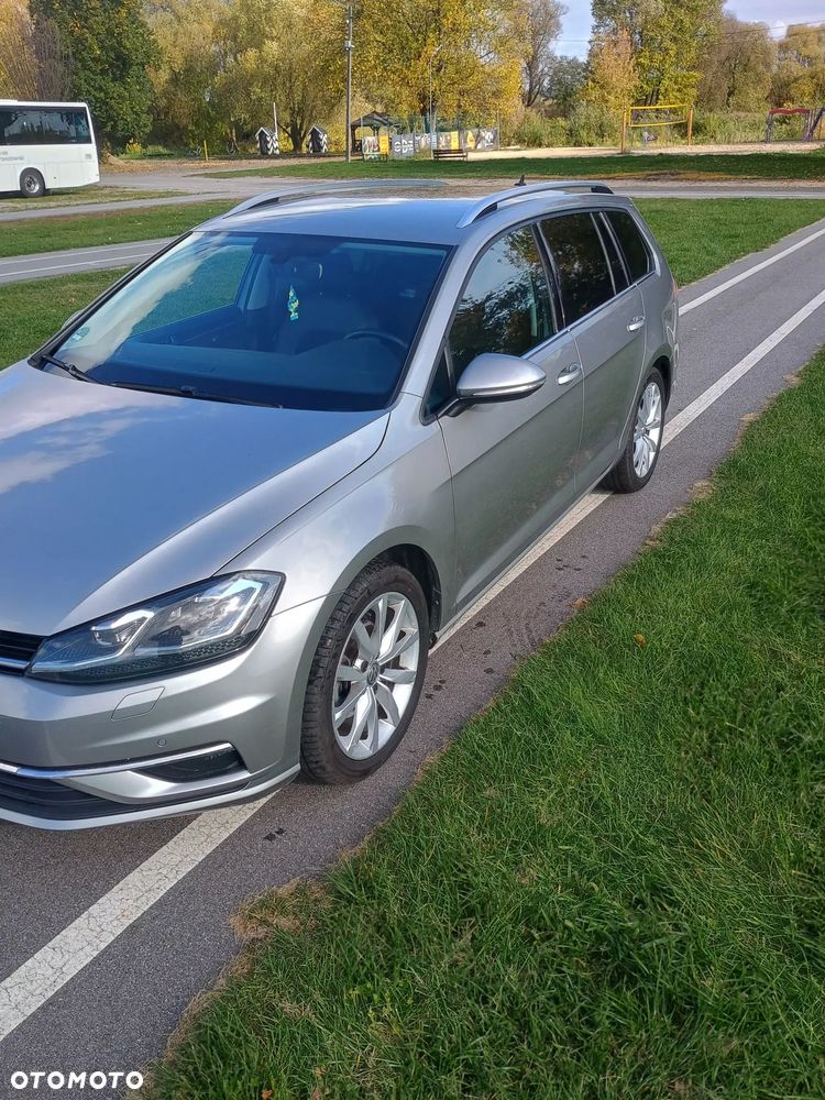 Volkswagen Golf - 2
