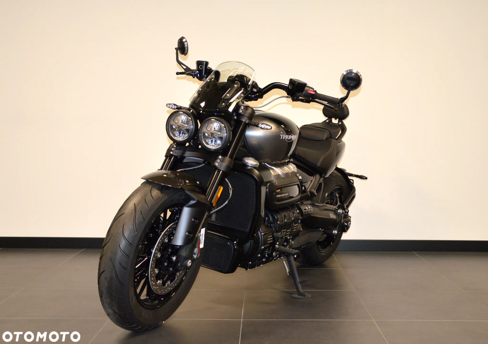 Triumph Rocket - 5