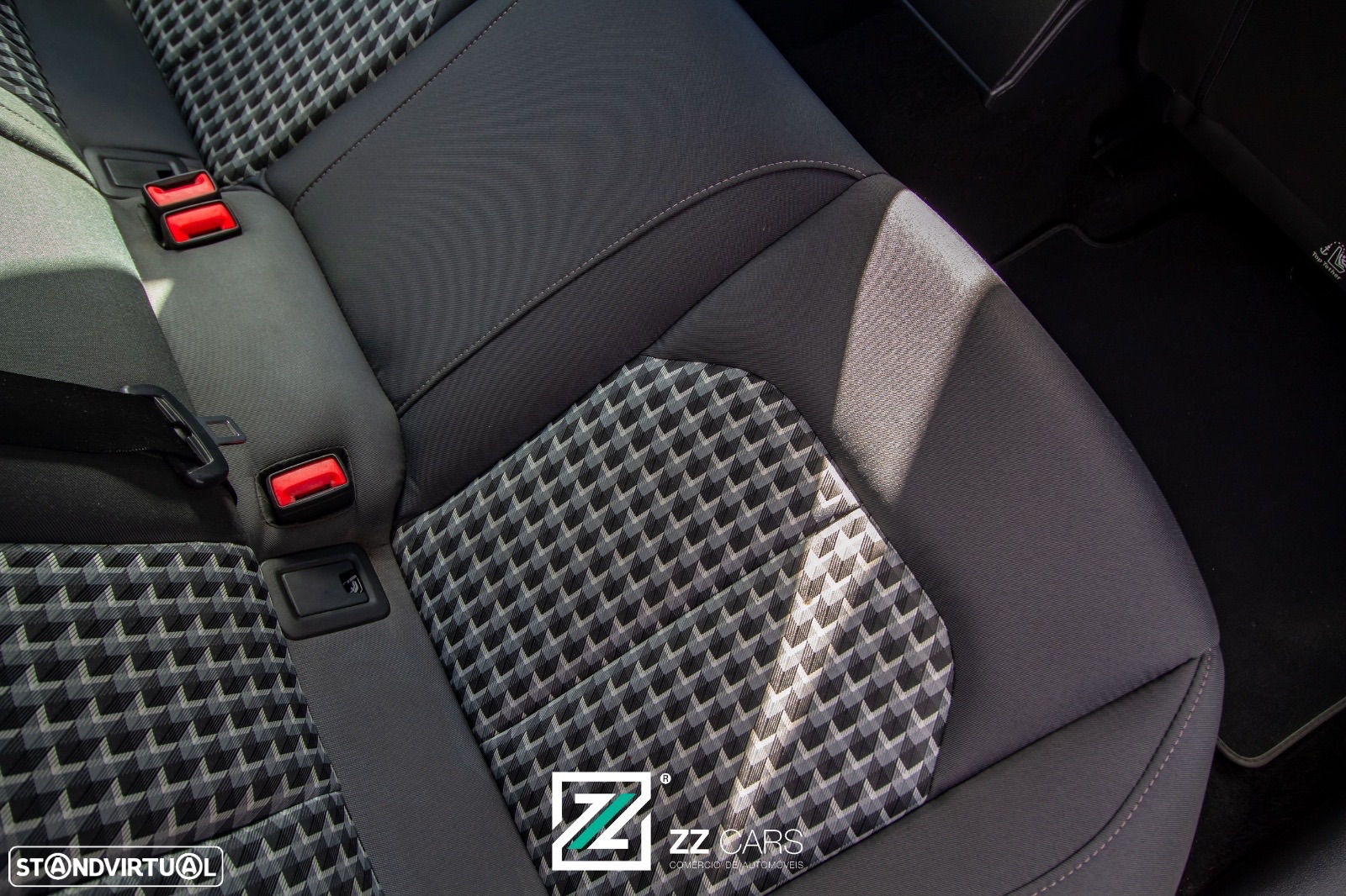 Audi A1 Citycarver 30 TFSI S tronic - 33