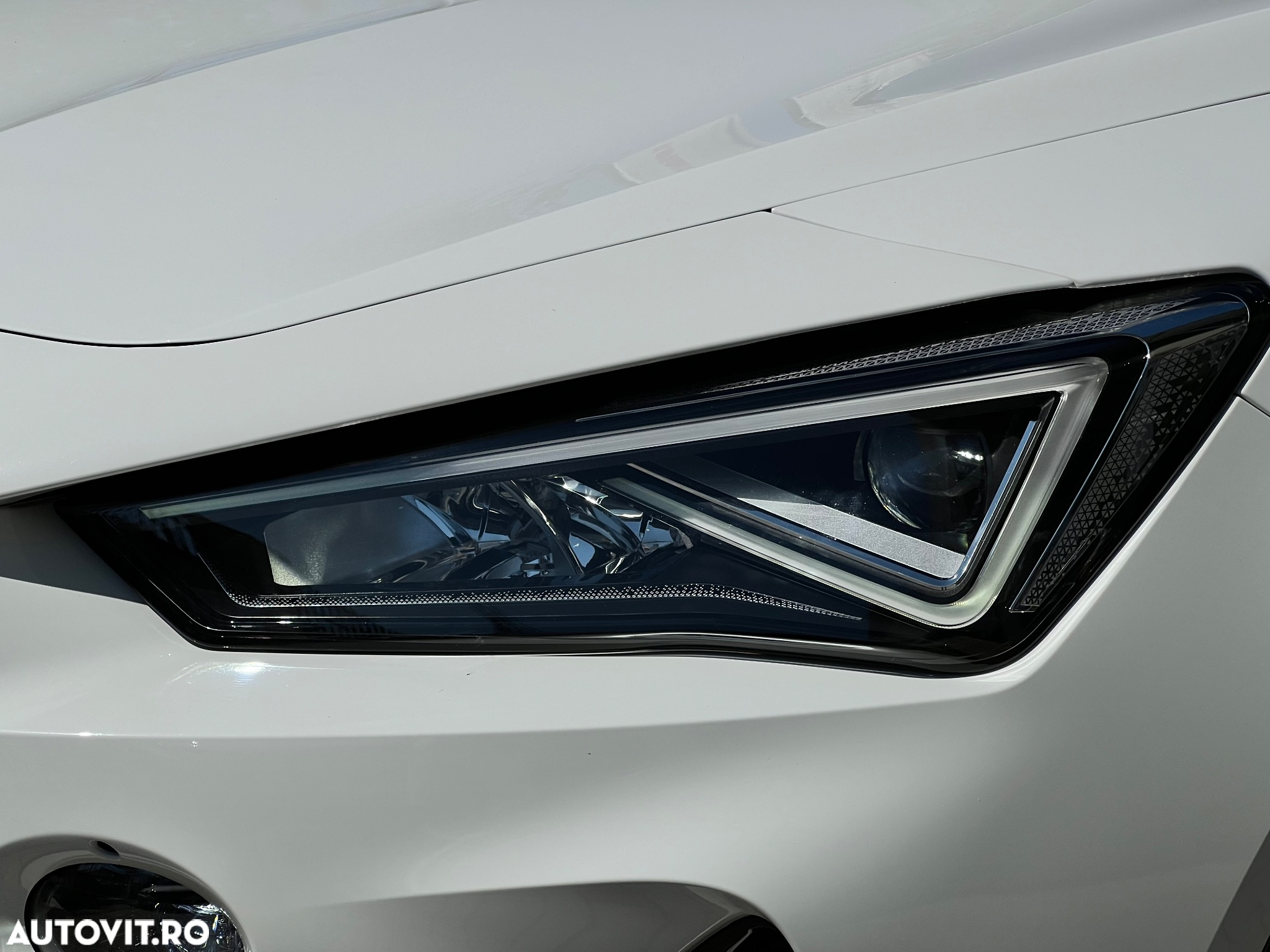 Cupra Formentor 1.4 e-Hybrid DSG - 12