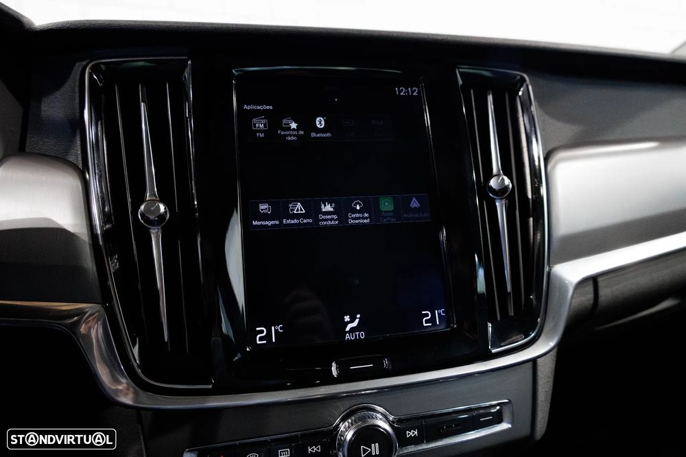 Volvo S90 2.0 T8 Momentum Plus AWD Geartronic - 28