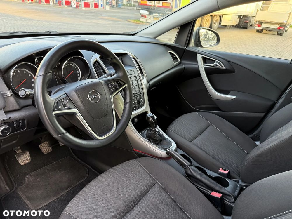 Opel Astra - 12