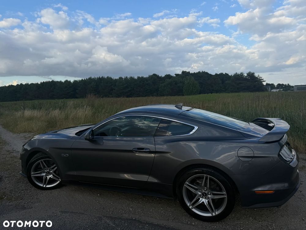 Ford Mustang - 13