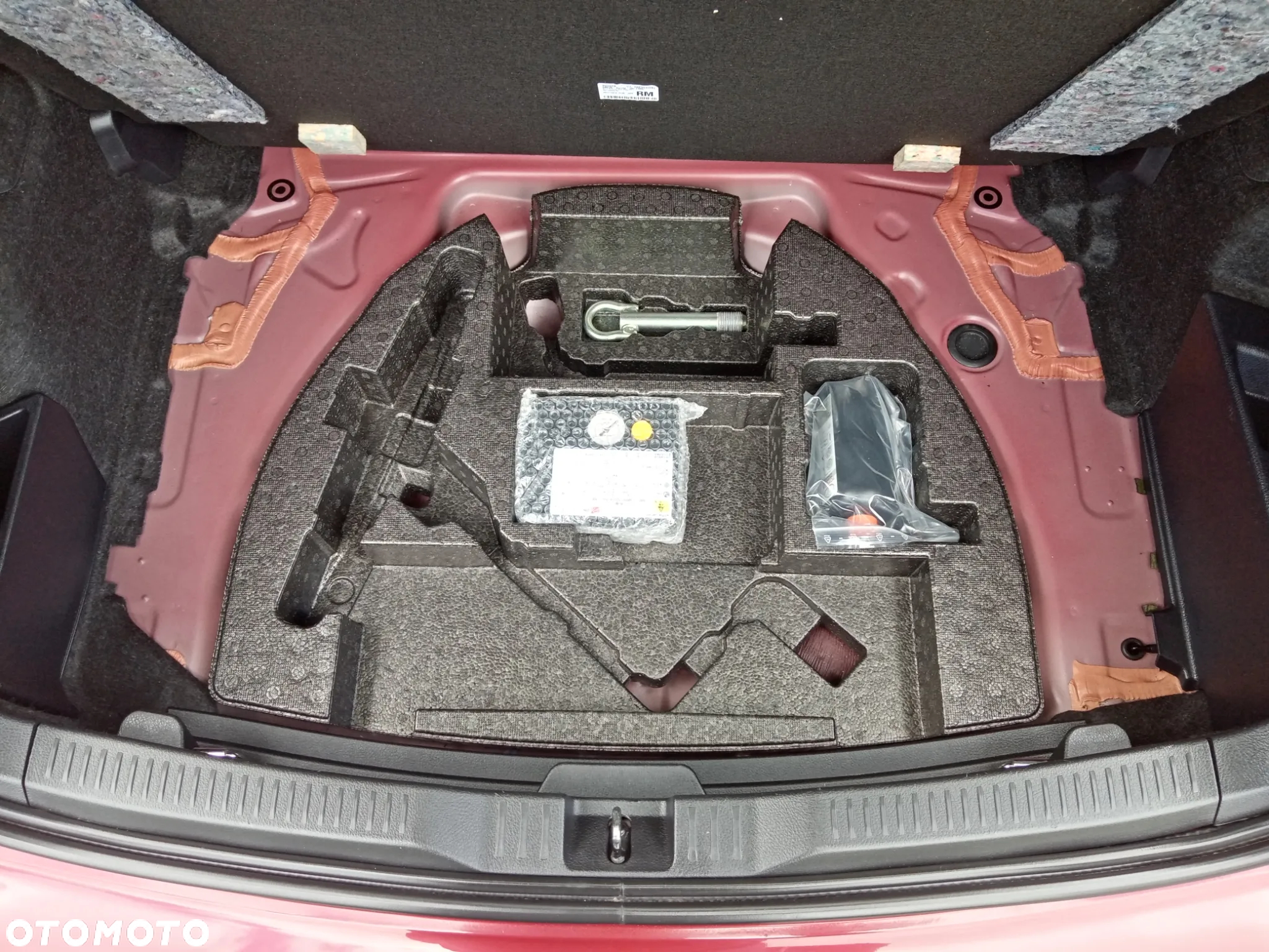 Toyota Auris 1.8 VVT-i Hybrid Automatik Team Deutschland - 38