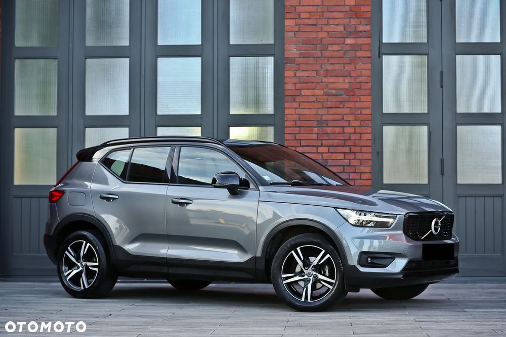 Volvo XC 40 D3 AWD Geartronic R-Design - 4