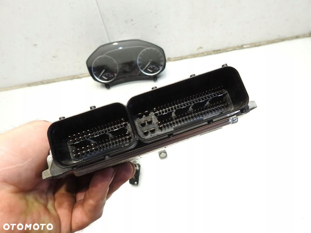 ZESTAW STARTOWY SKODA OCTAVIA II 1.4 TSI 03C906016E 03C906016C 0261S04393 - 3