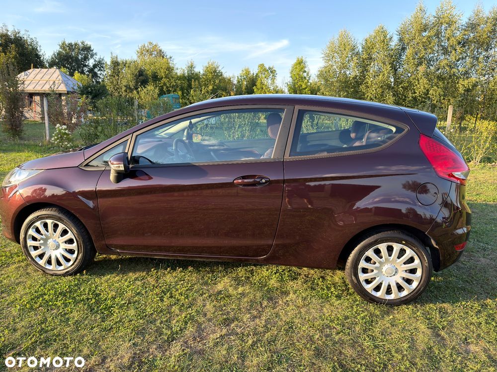 Ford Fiesta 1.25 Celebration - 5