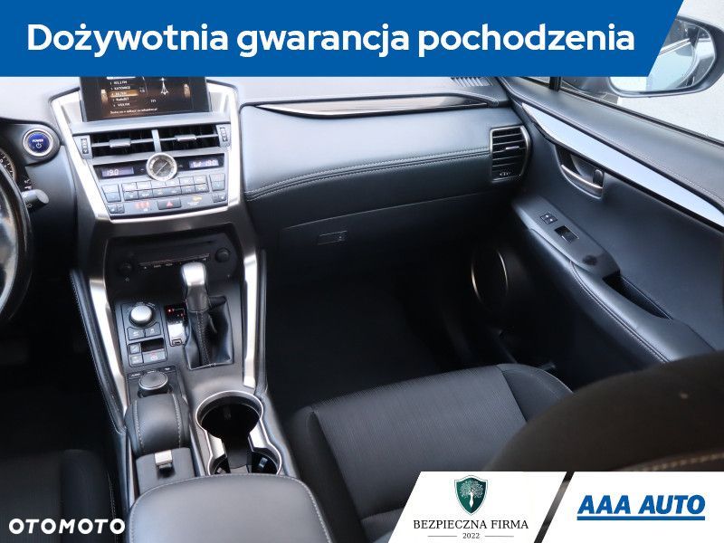 Lexus NX - 10