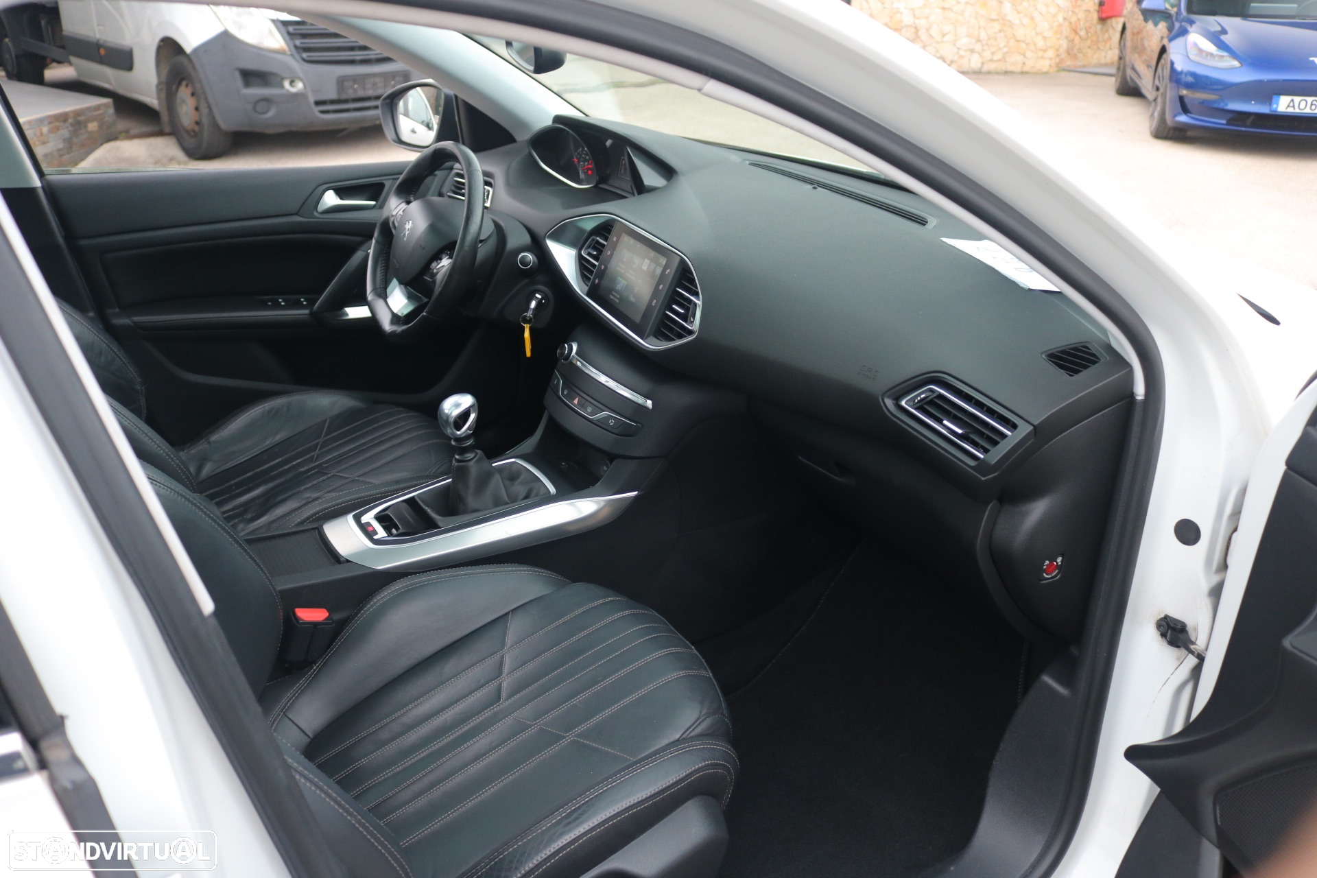 Peugeot 308 SW 1.6 BlueHDi Allure - 13