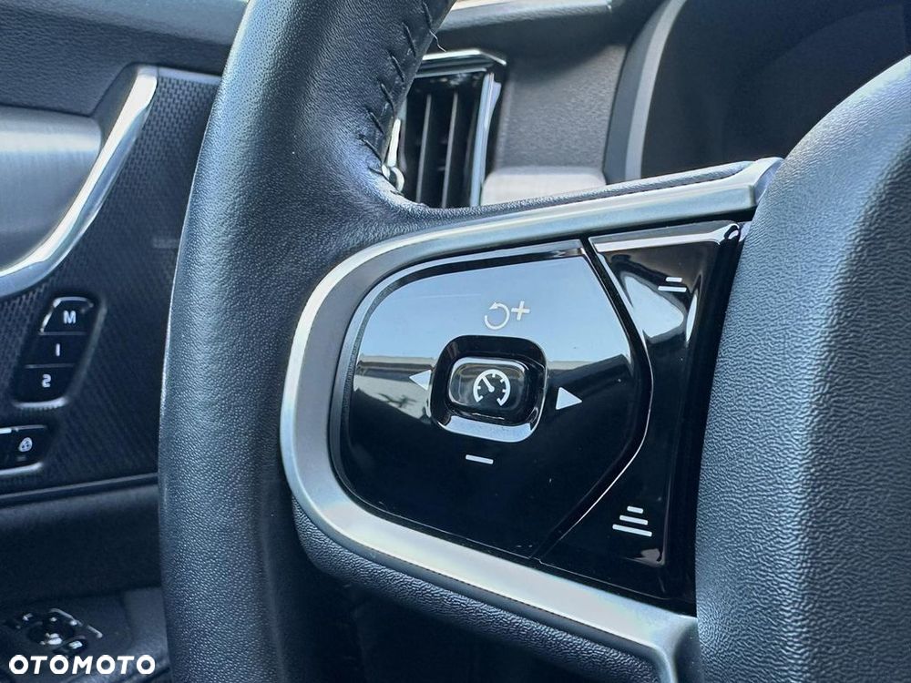 Volvo S90 - 14