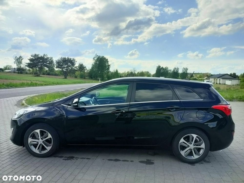 Hyundai i30 1.6 CRDI Passion - 2