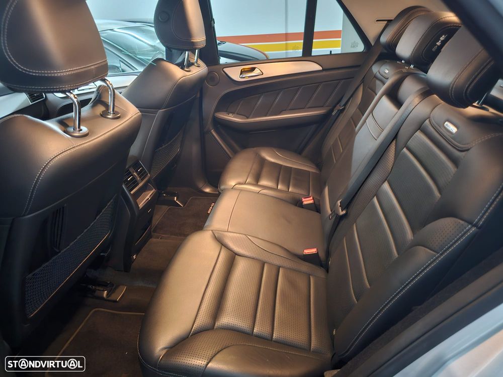 Mercedes-Benz ML 63 AMG Standard - 3