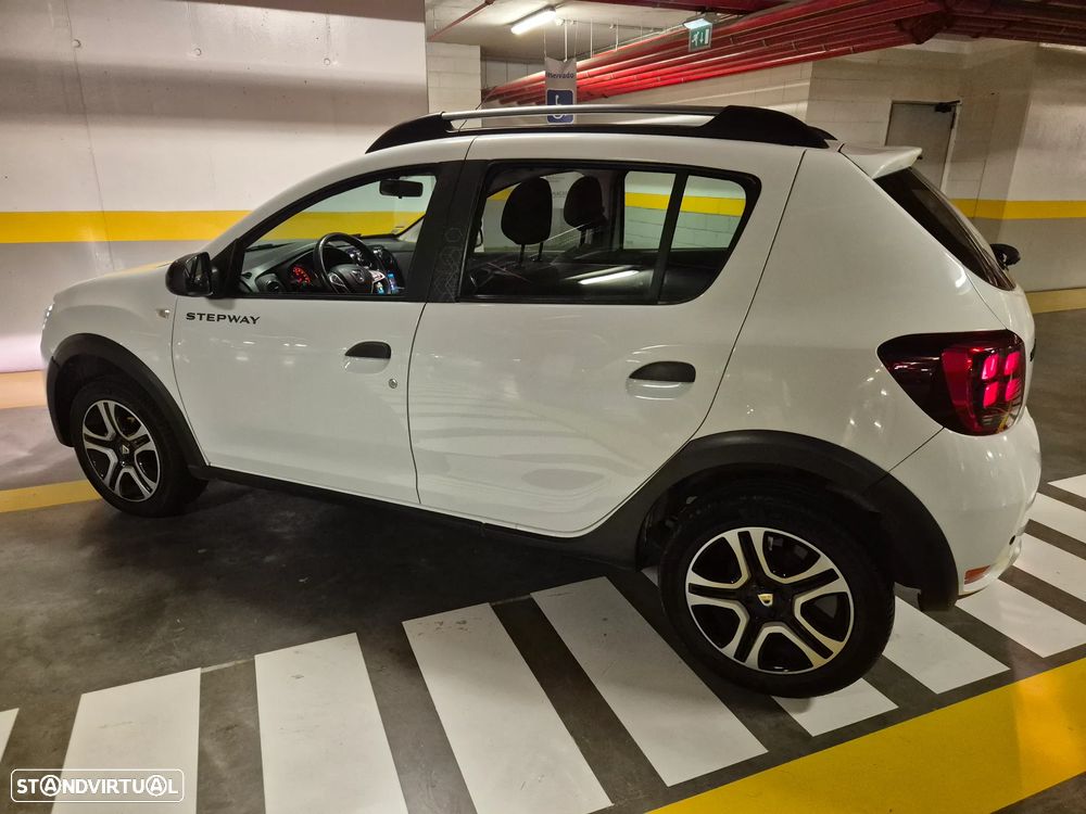 Dacia Sandero 1.0 ECO-G Stepway Bi-Fuel — fotografia 18