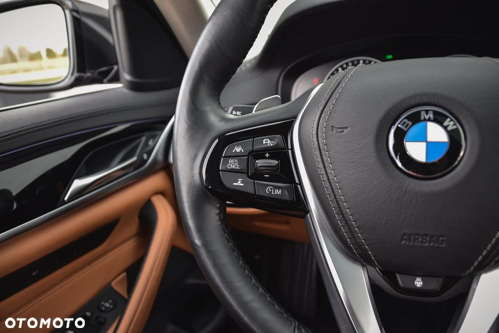 BMW Seria 5 520d Efficient Dynamics Edition Luxury Line - 32