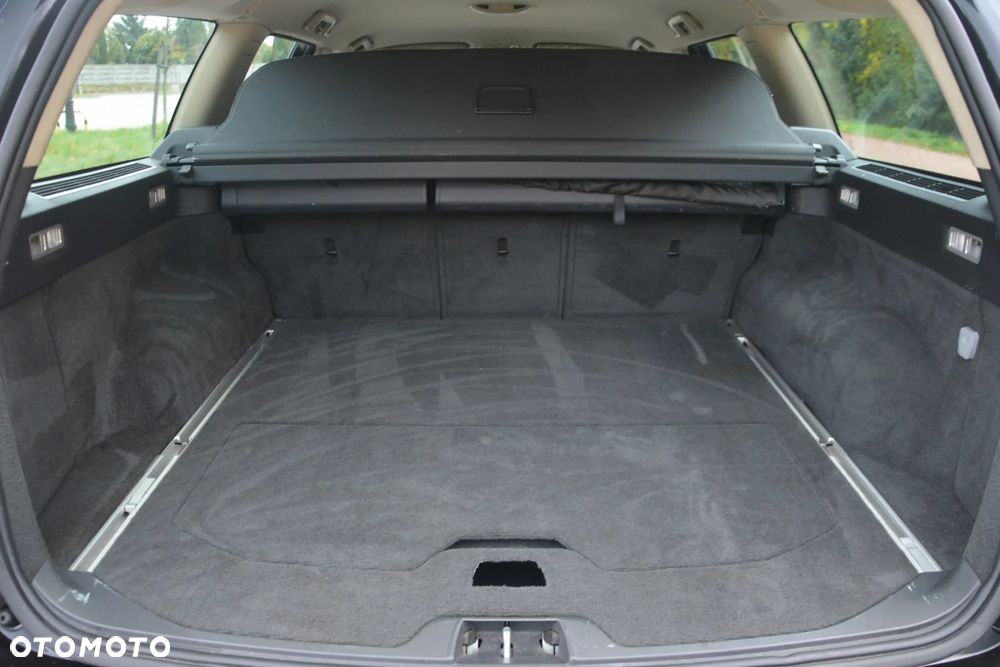 Volvo V70 - 33