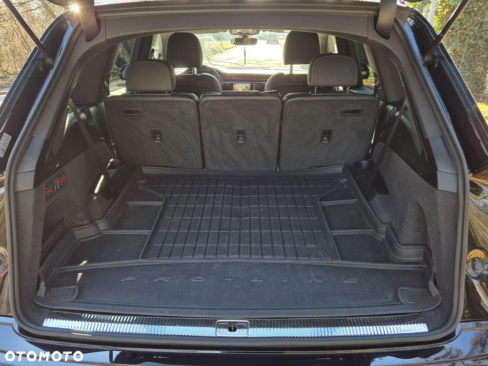 Audi Q7 50 TDI Quattro Tiptronic - 18
