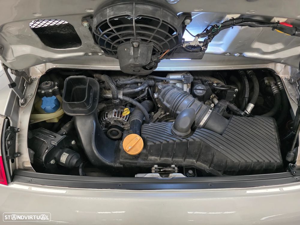 Porsche 911 (996) - 20