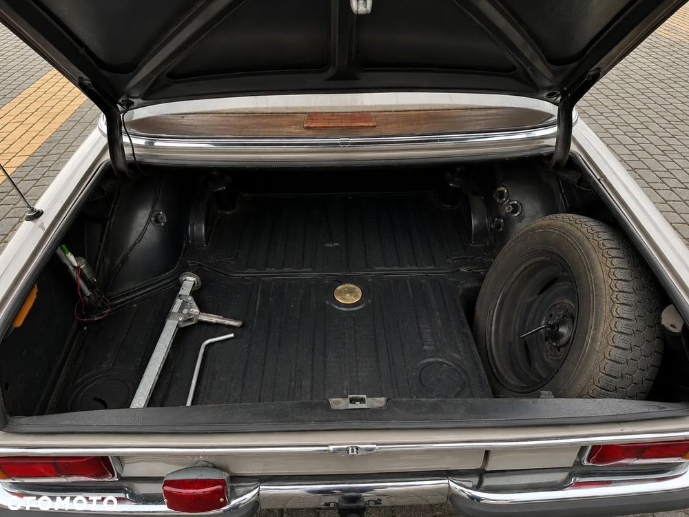 Mercedes-Benz Inny - 27