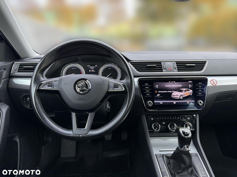 Skoda Superb 1.5 TSI Ambition - 12