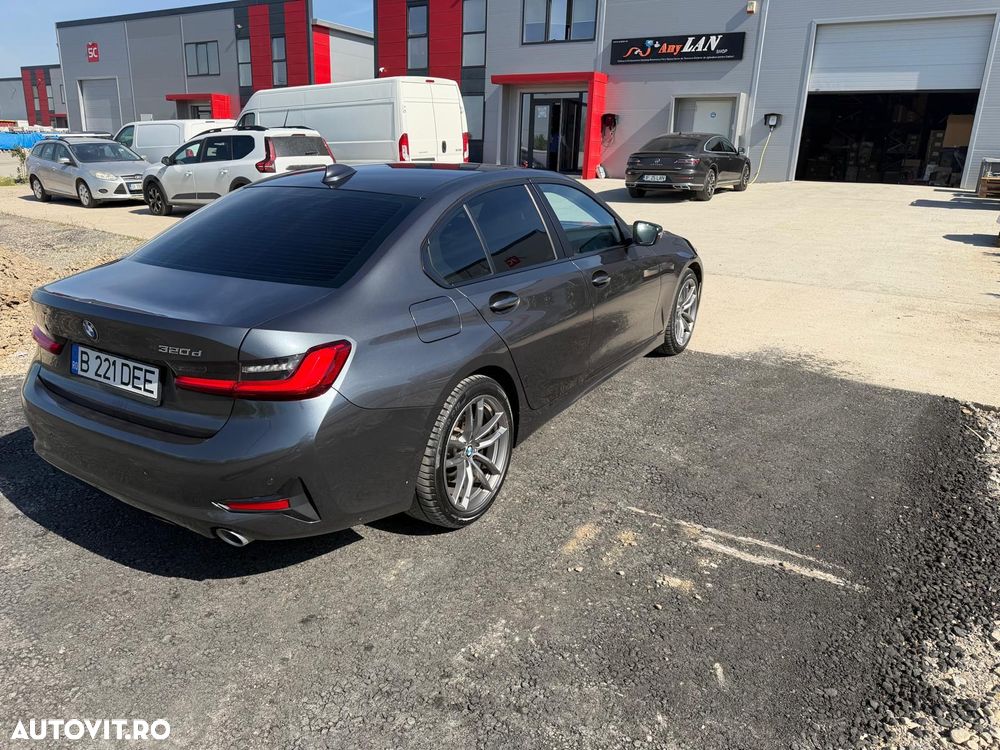 BMW Seria 3 320d Aut. Advantage - 4