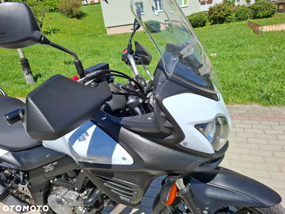 Suzuki DL - 10
