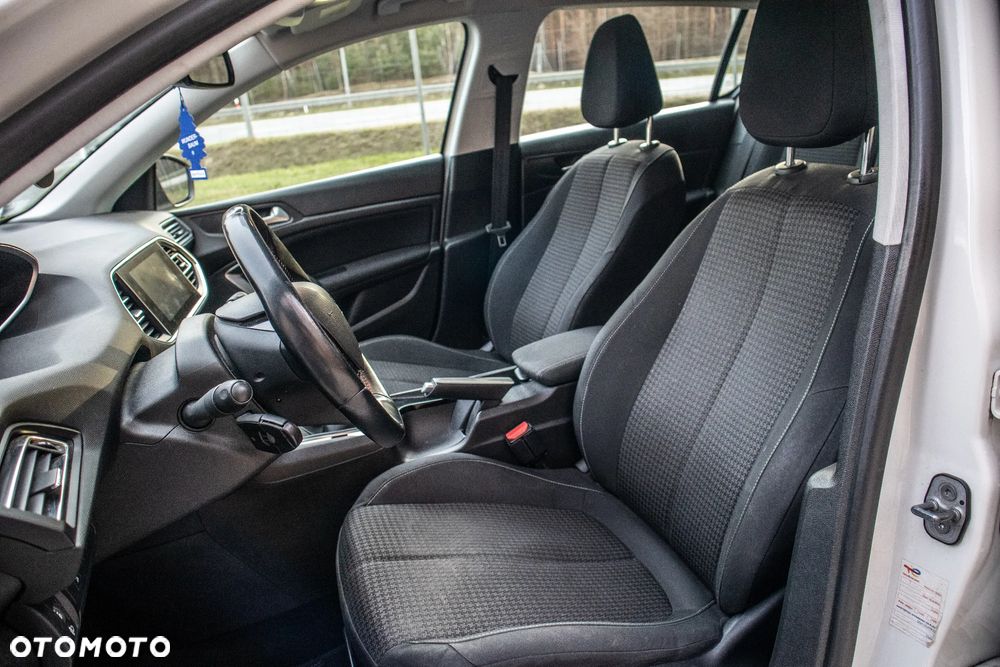 Peugeot 308 1.5 BlueHDi Access S&S - 11