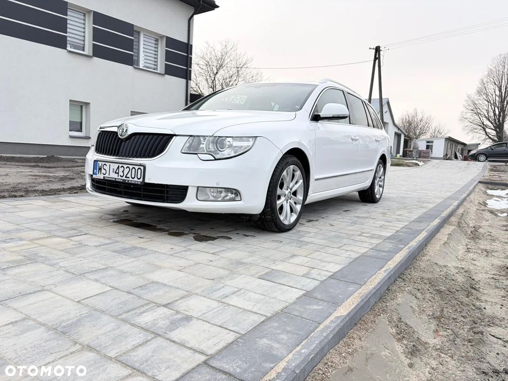 Skoda Superb 2.0 TDI Exclusive - 13